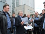 Protest rolników w bielskim oddziale spółki Elewarr. Rolnicy domagali się kontraktów na skup większych ilości rzepaku