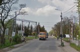 Pijana dróżniczka na przejeździe kolejowym w Pabianicach. Pracownika PKP wydmuchała 1,5 promila