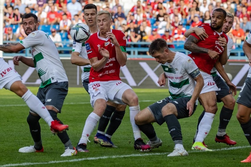 Bramki: 0:1 Jarosław Kubicki (23), 0:2 Ilkay Durmus (45+1),...