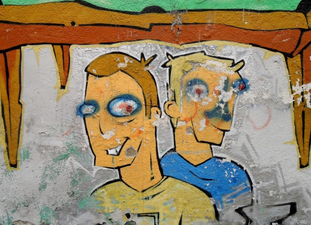 Chyba najstarsze "takie" grafitti w Opolu. Wtedy jeszcze nie używało się określenia "murale" :)