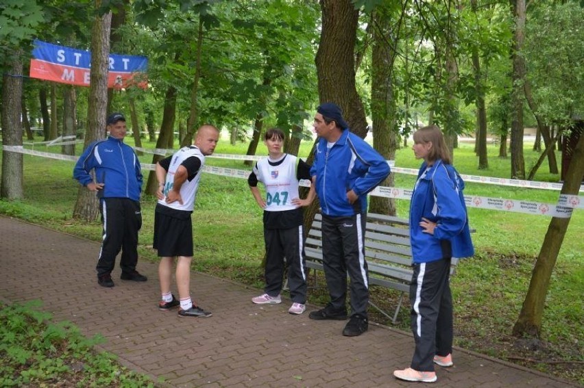 Zawodnicy 'SZANSY' z Ostrowca Świętokrzyskiego podczas...