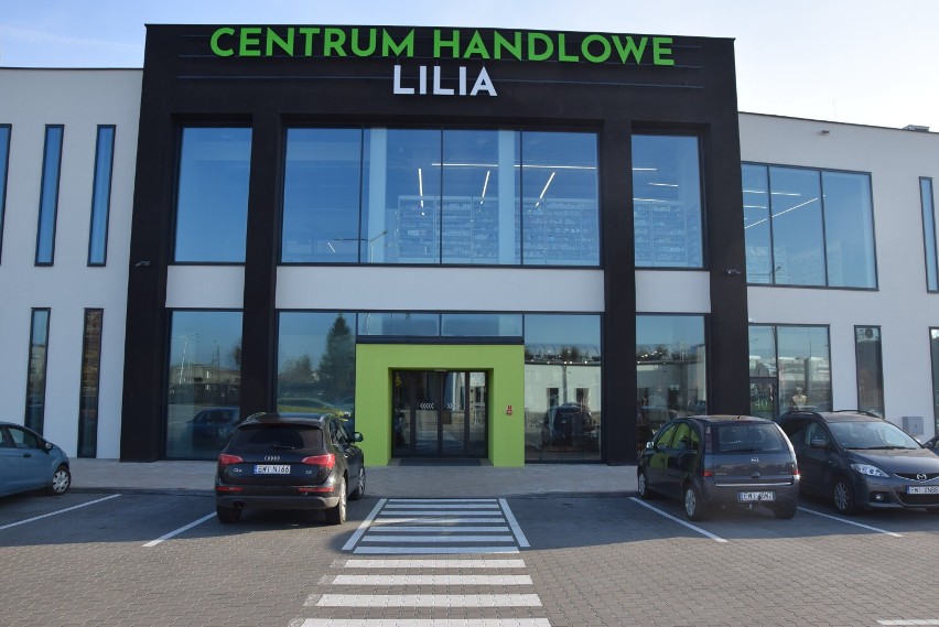 Duże promocje w Centrum Handlowym „Lilia” w Wieluniu. Co można kupić w nowej galerii? ZOBACZCIE ZDJĘCIA