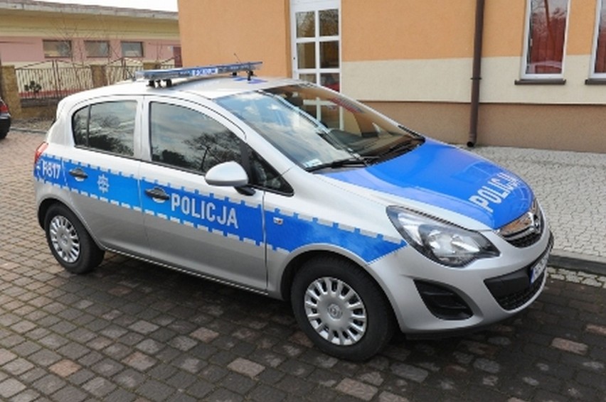 Nowy radiowóz dla policji w Żychlinie