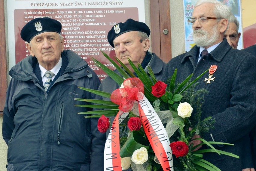 Obchody 76. rocznicy Zbrodni Katyńskiej w Bełchatowie [ZDJĘCIA]