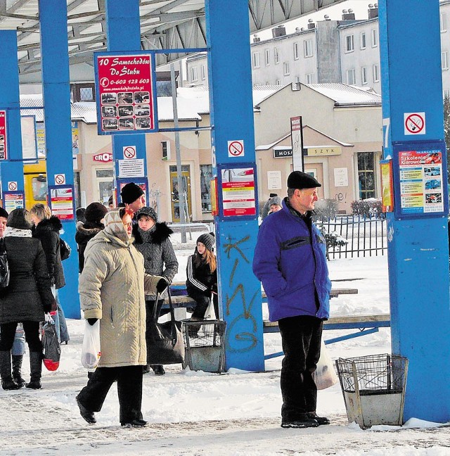 Pasażerowie powinni sprawdzić rozkład jazdy