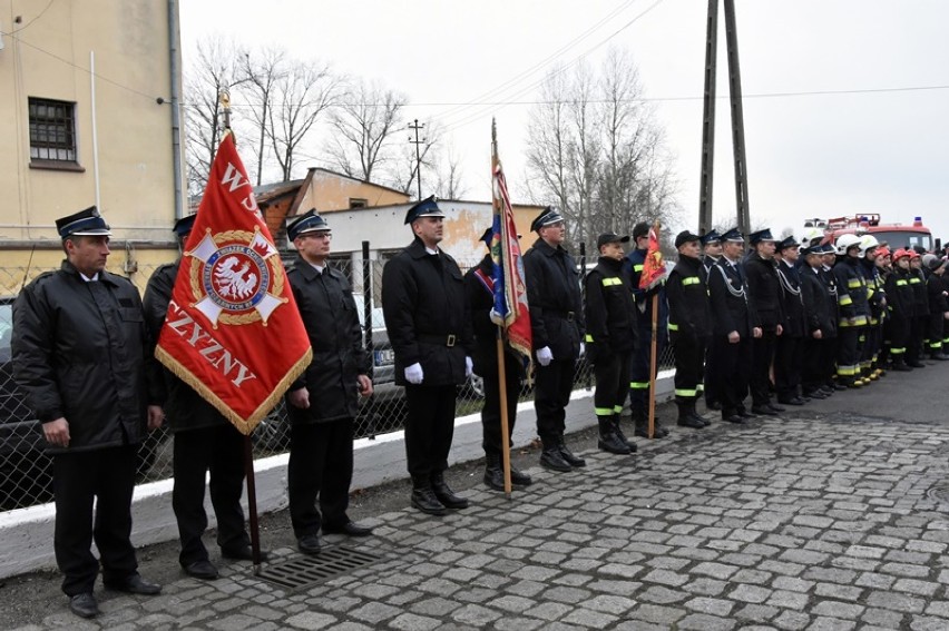 Strażacy ochotnicy z Miłkowic mają nowy wóz bojowy [ZDJĘCIA]