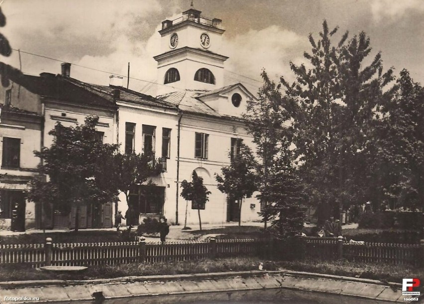 Lata 1960-1970 , Ratusz w Grójcu.