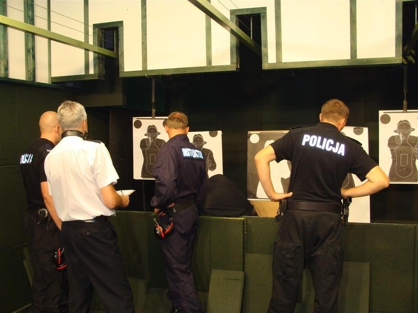 Wieluńscy policjanci w zawodach lepsi od kolegów z Łodzi