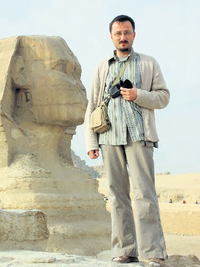 Wiceprezydent Krzysztof Piątkowski z wykształcenia jest historykiem i lubi zwiedzać miejsca związane z przeszłością. Tu na urlopie w Egipcie.