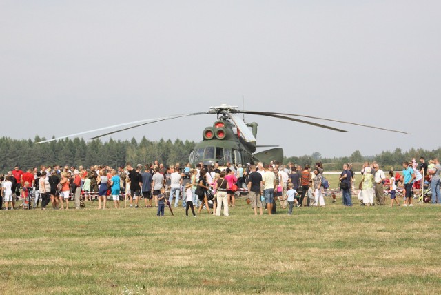 Piknik lotniczy cieszył się dużym zainteresowaniem publiczności