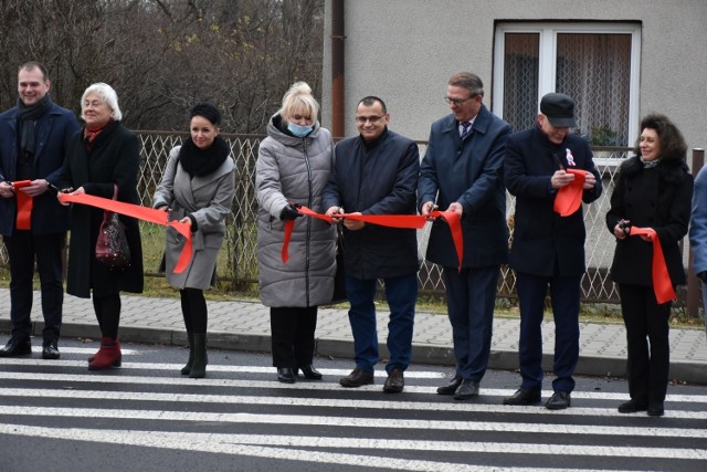 Oficjalnie otwarto do użytku ulicę Łośnicką w Zawierciu.