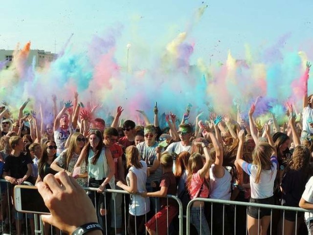 Zdjęcia z Kolor Fest w Inowrocławiu