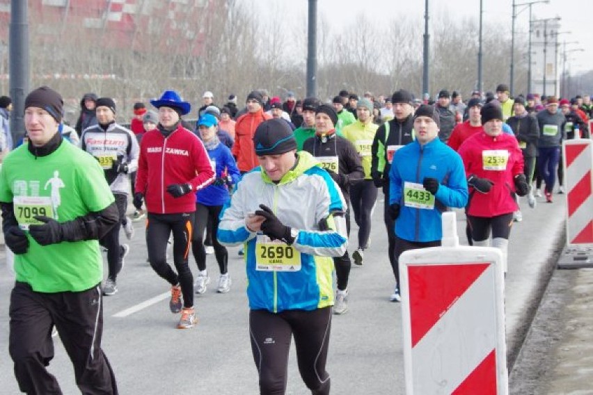 8 PÓŁMARATON WARSZAWSKI 2013 ZDJĘCIA UCZESTNIKÓW