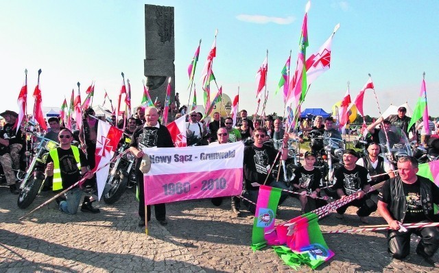 Sądeckie "rycerstwo" na motocyklach dotarło pod Grunwald