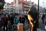 Gdańska Galeria Güntera Grassa: Odsłonięcie rzeźby "Turbot pochwycony" z udziałem pisarza