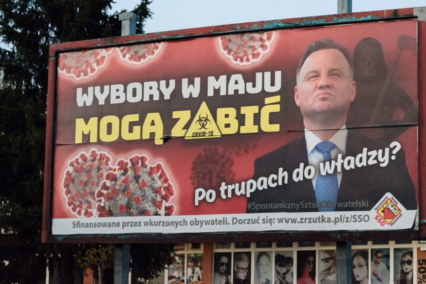 Zdenerwowani obywatele. Sfinansowali billboard z Andrzejem Dudą w  centrum Konina