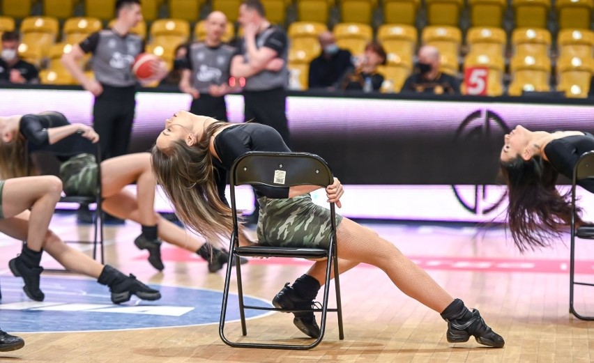 Cheerleaders Gdynia podczas meczu Energa Basket Ligi Asseco...