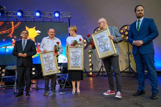 Tarnów. W Amfiteatrze Letnim przyznano Nagrody Miasta Tarnowa w dziedzinie kultury, 25.06.2021