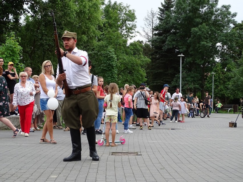 W Staszowie pamiętali o Powstaniu Warszawskim. Tak uczcili bohaterów (WIDEO, ZDJĘCIA)