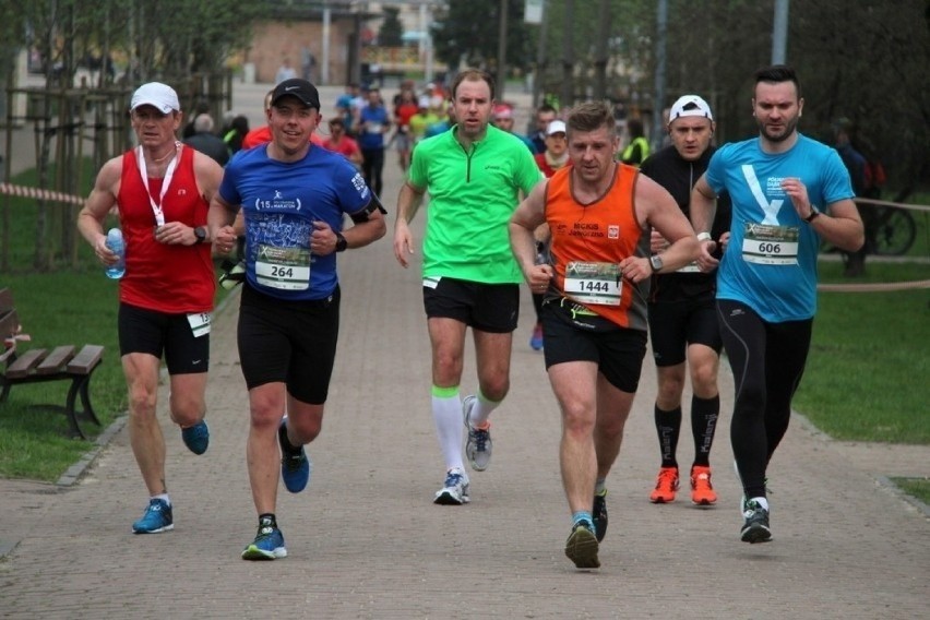 Półmaraton Dąbrowski cieszy się od lat ogromną...