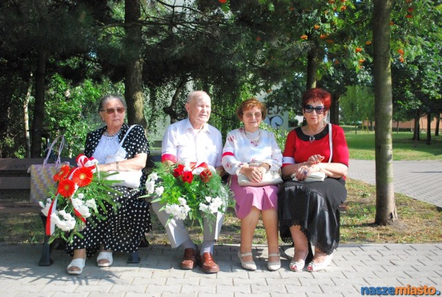 Obchody rocznicy Powstania Warszawskiego w Lesznie odbyły się pod Obeliskiem Armii Krajowej przy ul. Kąkolewskiej.