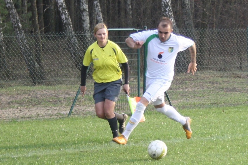 A-klasa: Tęcza Błędów wygrywa z Zewem Kazimierz 3:0 [ZDJĘCIA]