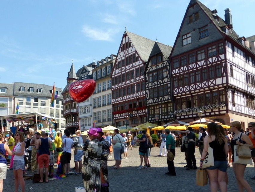 Christopher Street Day - nazwa pochodzi od ulicy, przy...