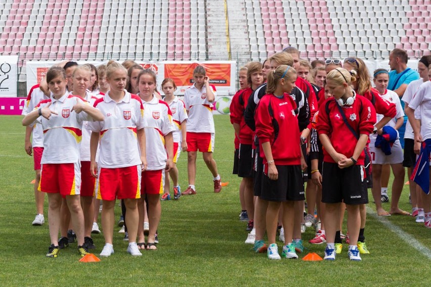 Mistrzostwa Polski w piłce nożnej kobiet zakończone(ZDJĘCIA I WYNIKI)