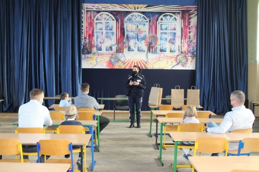KPP w Łowiczu rozstrzygnęła konkurs „Moja bezpieczna droga do szkoły” [ZDJĘCIA]