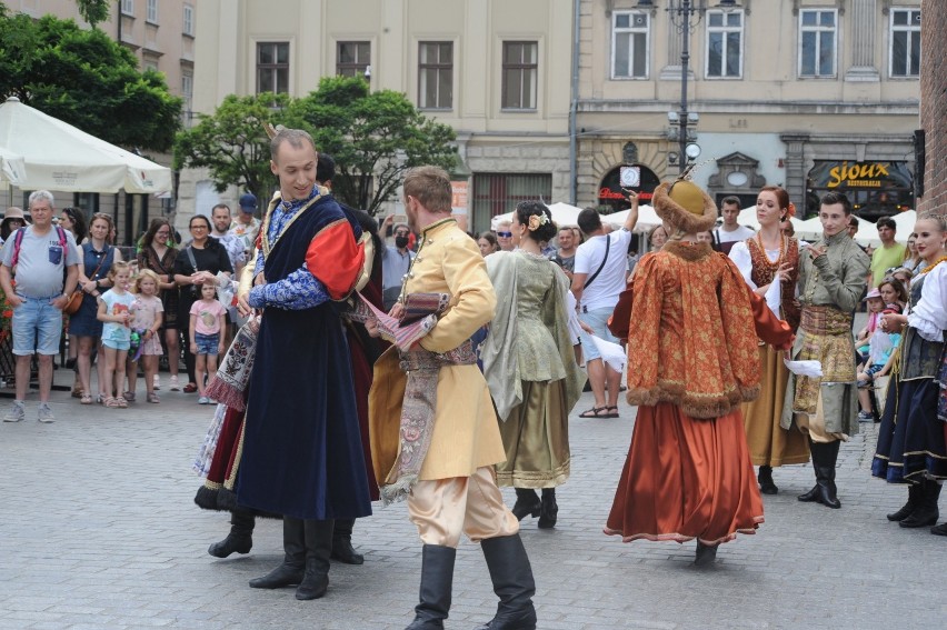 Festiwal Tańców Dworskich