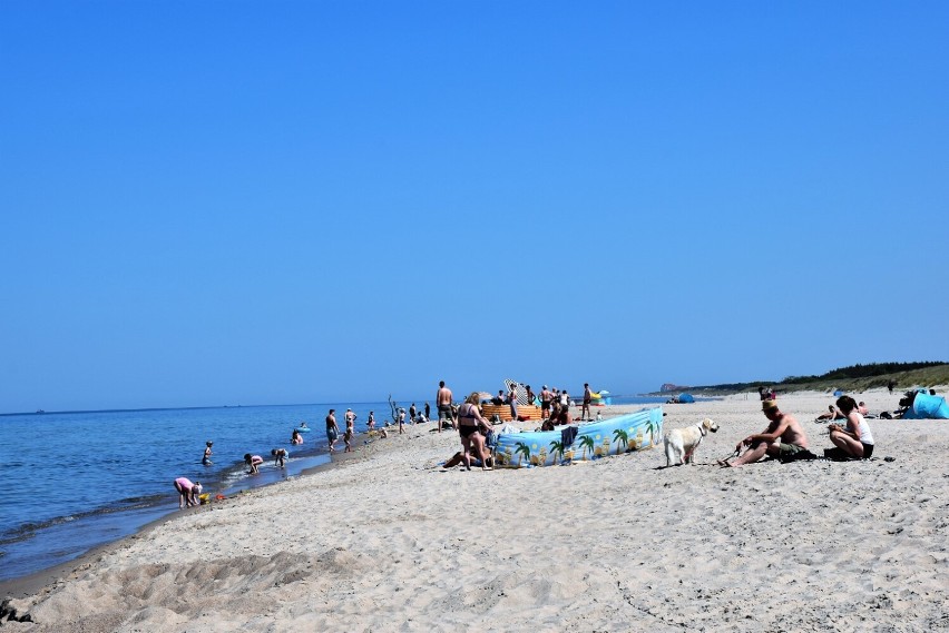 Nad Bałtykiem - plaża w Bobolinie - Uzdrowisko Dąbki