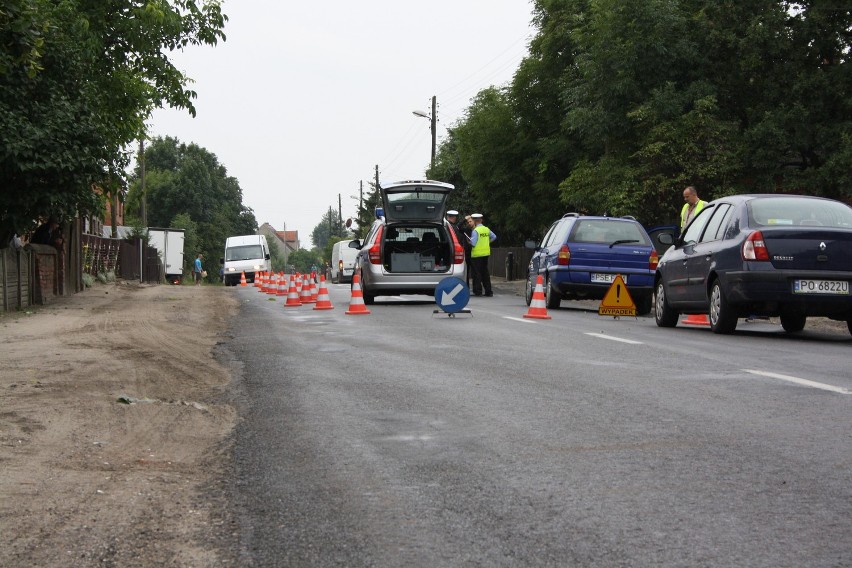 DOLSK, GOSTYŃ - Dwa wypadki pod Dolskiem. Zginęła jedna osoba. ZOBACZ ZDJĘCIA