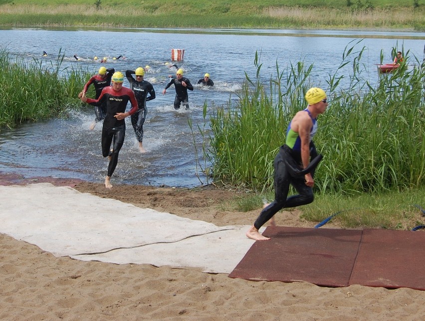 Malbork. W niedzielę odbyły się zawody Pucharu Polski w triathlonie - galeria zdjęć