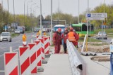 Zmiany w rejonie wiaduktu PST Szymanowskiego - rozpoczyna się zmiana nawierzchni na asfaltobeton
