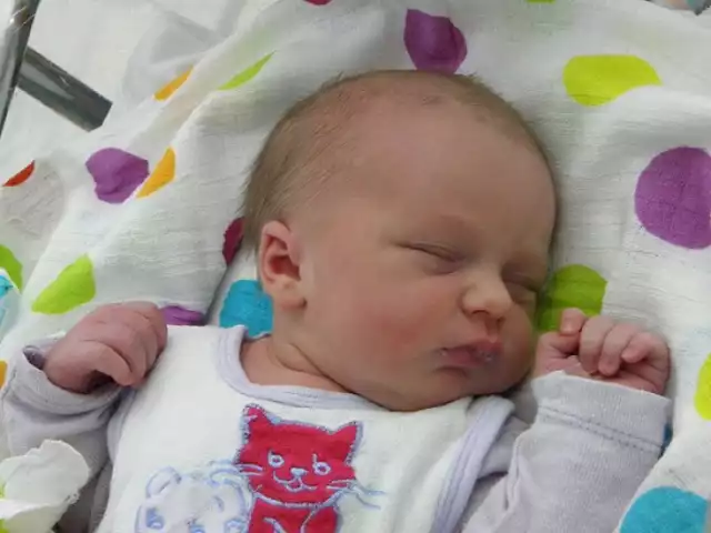 Milenka Szymura, córka Wioletty i Roberta, urodziła się 1 września o godzinie 11.27. Ważyła 3080 g i mierzyła 56 cm.

Polub nas na Facebooku