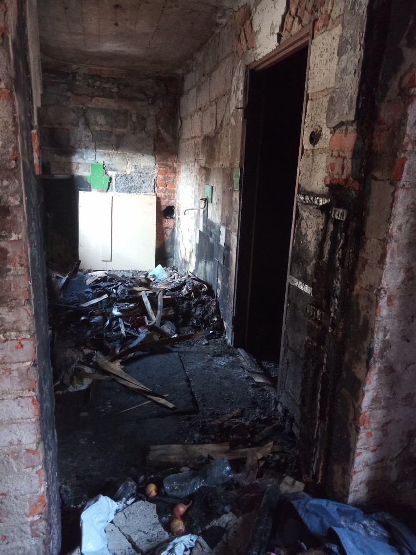 Zbiórka pieniędzy na odbudowę domu po wybuchu gazu i pożarze w Józefowie