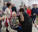 Maria Majchrzak z Królikowa pod Szubinem skoczyła 100 lat. Dostała medal Unitas Durat [zdjęcia] 