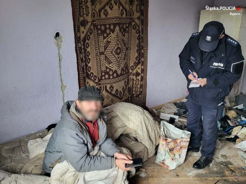 Będzińscy policjanci przeszukiwali ostatnio pustostany na...