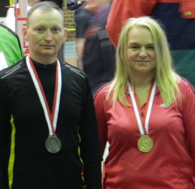 Tomaszowscy medaliści Robert Antosiewicz i Beata Goździk