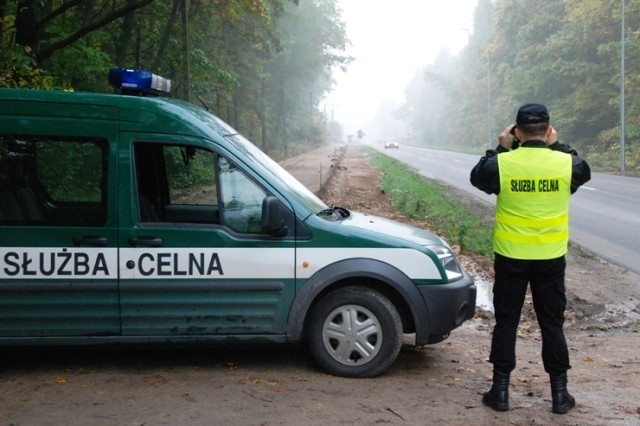 Nielegalni cudzoziemcy na granicy polsko - litewskiej