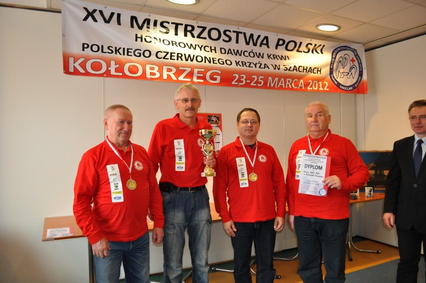Nasi szachiści wrócili z Kołobrzegu z medalami!
