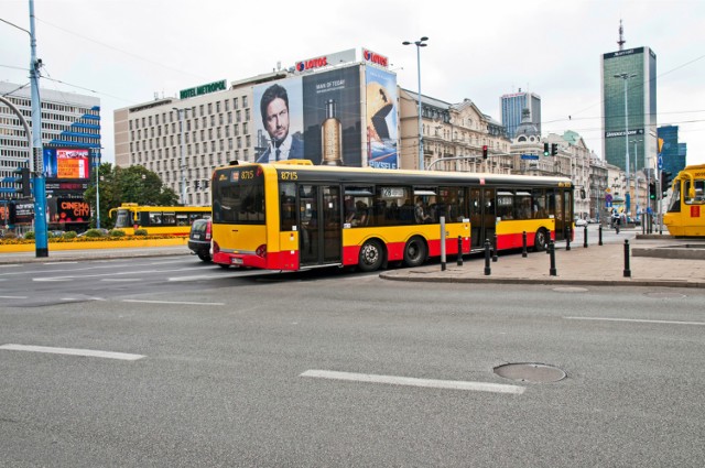 Skandal w autobusie miejskim. Kierowca oddawał mocz w środku pojazdu