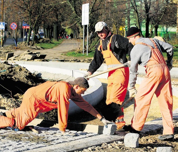 Nowe rondo połączy tylko trzy ulice i nie usprawni wyraźnie układu komunikacyjnego