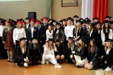 Legnica: Zakończenie roku szkolnego maturzystów w V Liceum Ogólnokształcącym, zobaczcie zdjęcia