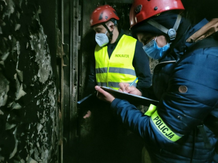 Bilans tragicznego pożaru hotelu w Chrząstowicach to cztery...