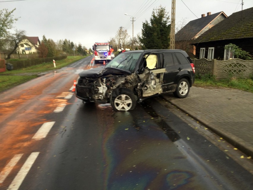 Wypadek w Ostrowie Kaliskim. Pięć osób w szpitalu