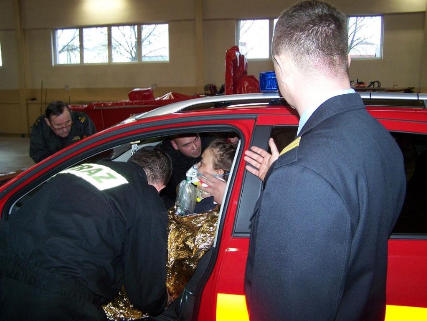 Nowy zastęp strażaków medycznych w OSP. Uprawnienia uzyskało 42 strażaków 