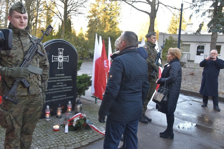 Na cmentarzu w Gorzowie pochowanych jest ponad stu...