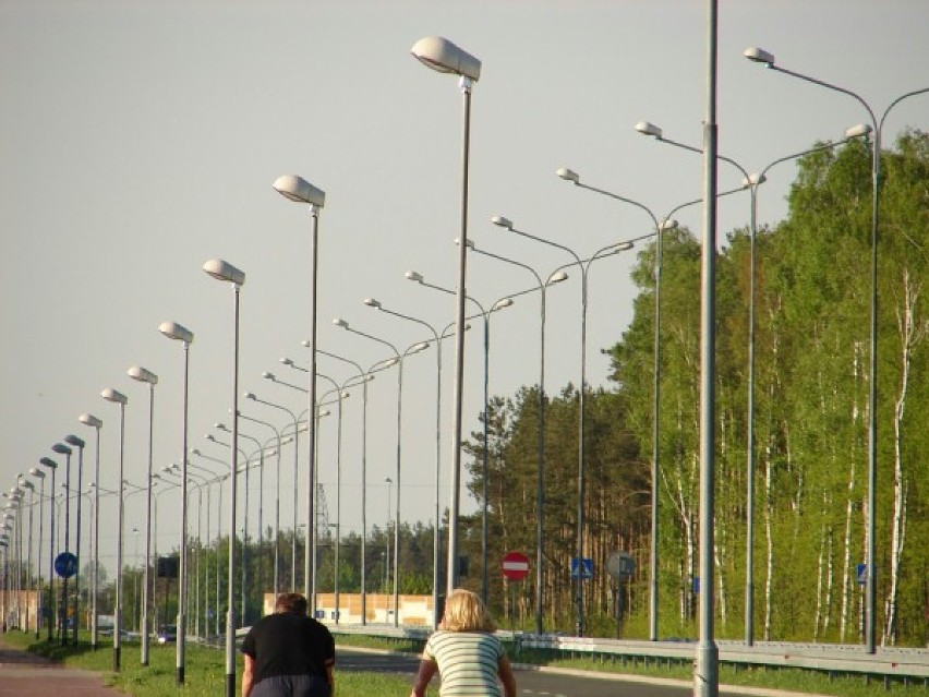 Do końca 2015 roku miasto wyremontuje 1800 latarni.