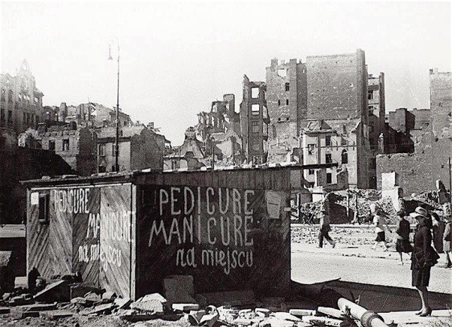 70-lecie Osiedla Jazdów. Zobacz niezwykłe zdjęcia z odbudowy Warszawy!